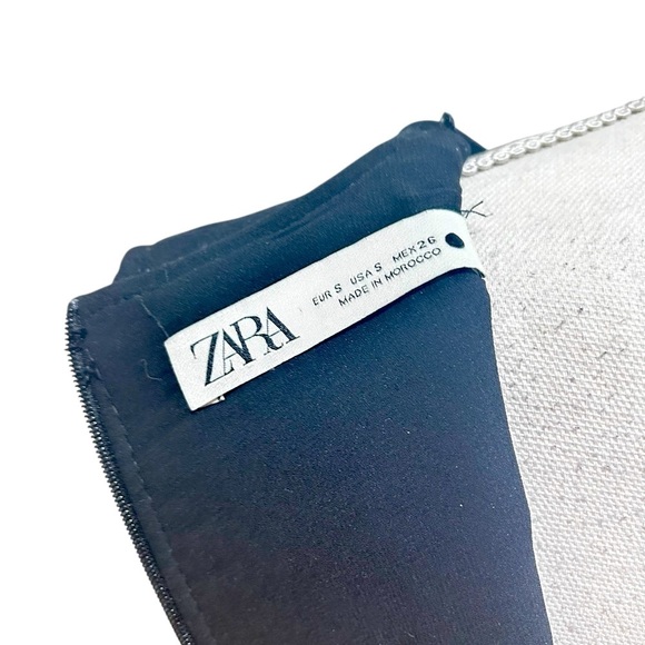 Zara Elegant Black mini sleeveless v neck Dress boxed pleat hem size small - Picture 12 of 12